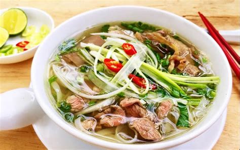  Mì Yang Rou Chuan: Cơm nóng phở thơm hòa quyện với thịt cừu nướng tỏa hương nức lòng?