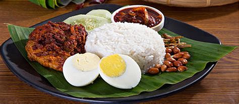  Nasi Lemak - Một Món Ă Chạm Đến Tình Yêu Thủy Tẻo VÀ Nồng Hạnh Phúc Cay Gắt Của Quah